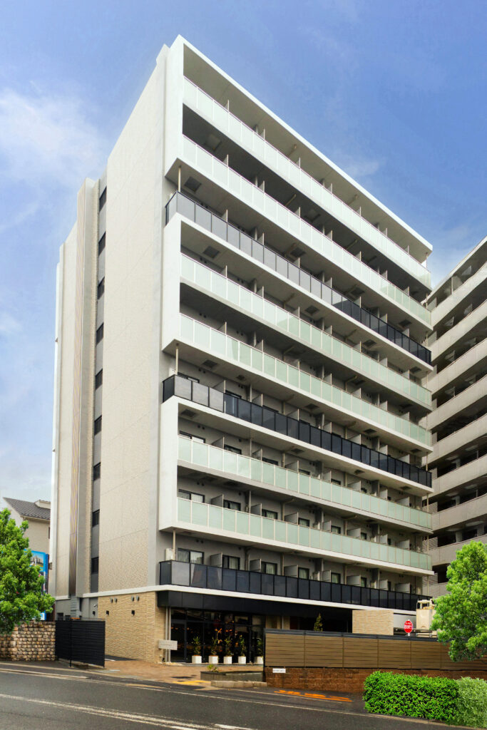 ESLEAD COLLEGE GATE MINAMIKUSATSU